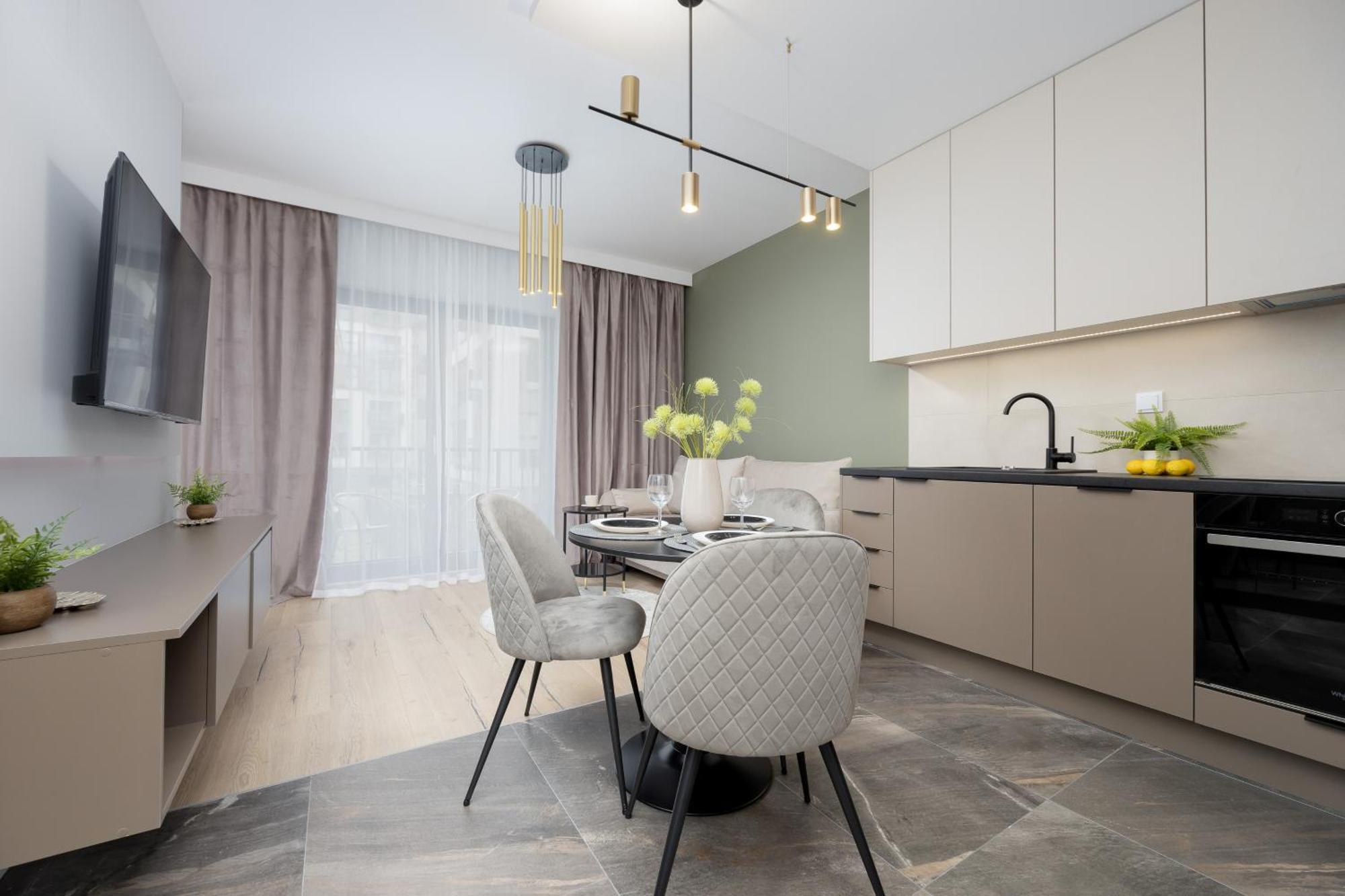 Piekne Studia Dla 3 Osob & Parking By Renters *