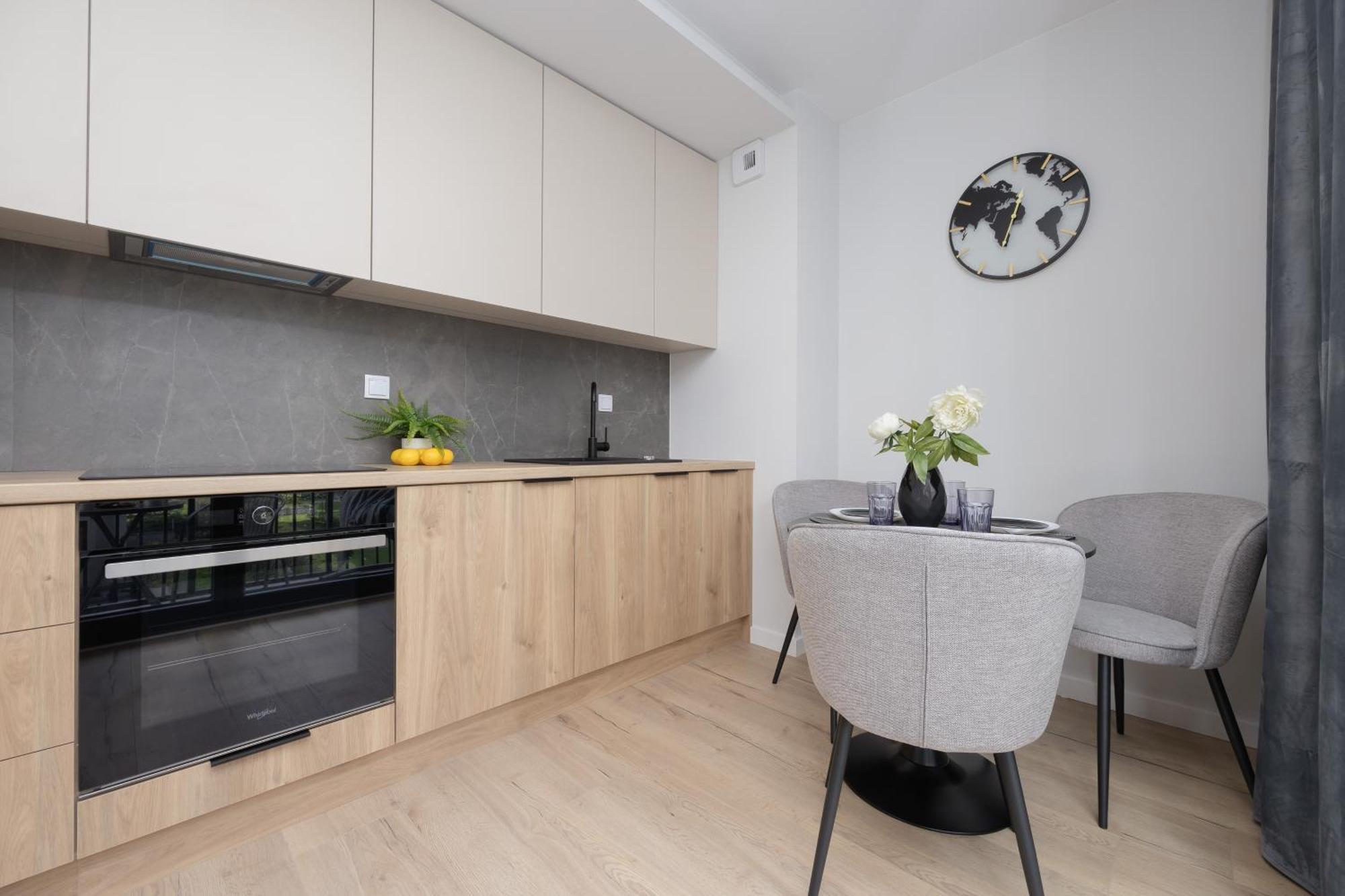Piekne Studia Dla 3 Osob & Parking By Renters *